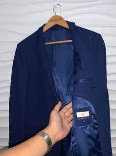 G200 Man Slim-Fit Blazer Jacket Coat! (SMALL)