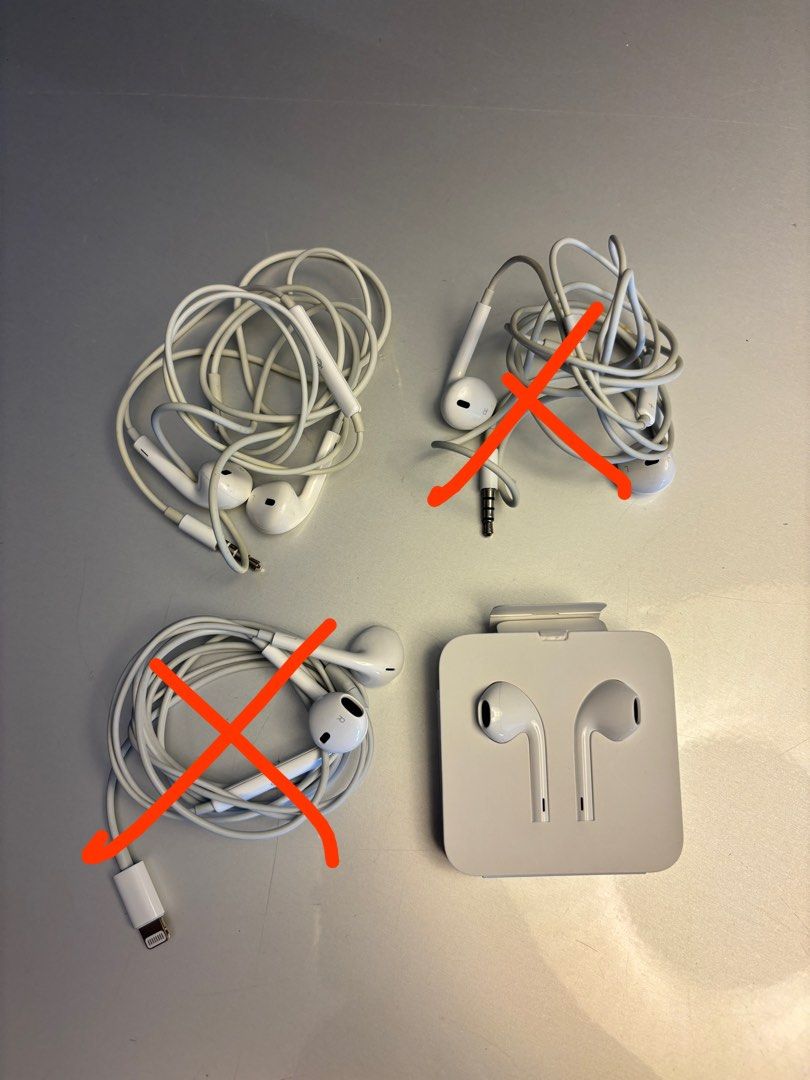 Genuine Apple Earphones 3.5mm jack lightening connector Audio Earphones on Carousell