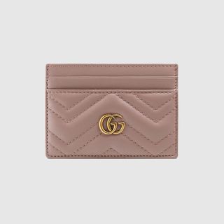 (Category: ) located in . Submitted by aele_closet (Listing ID 1300909477, Image 1). Description: .