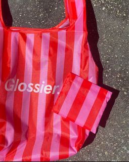 Glossier You Look Good Tote bag