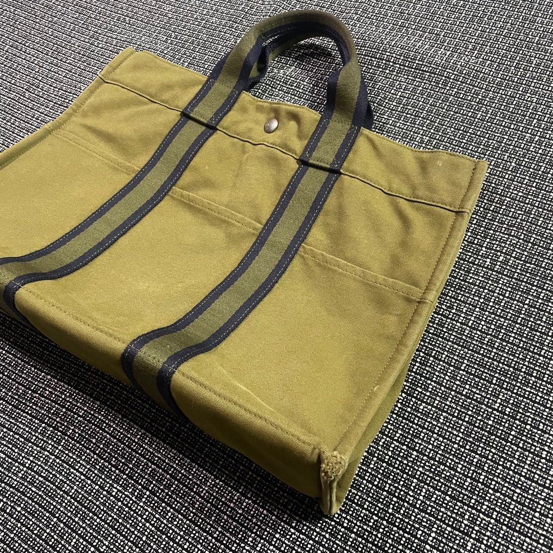 HERMES Fourre Tote (Category: Luxury Bags & Wallets) located in Bulacan. Submitted by vanitylab (Listing ID 1300865348, Image 2). Description: Dimension: 12 W x 16 L Condition: 8.5/10 Made in: Italy - Can provide more details like measurements, for Shirts and Jackets : Shoulder to shoulder, Hem, Sleeve length, For bottoms : Inseam, Front Rise, Thigh, Knee - Lighting affects the true color of the item, sometimes appears lighter or sometimes darker