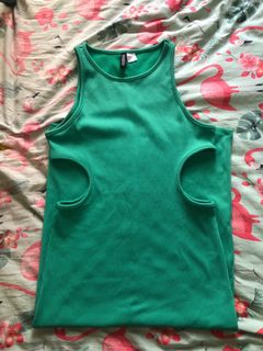 (Category: ) located in . Submitted by decluttering.manila (Listing ID 1300821281, Image 1). Description: .