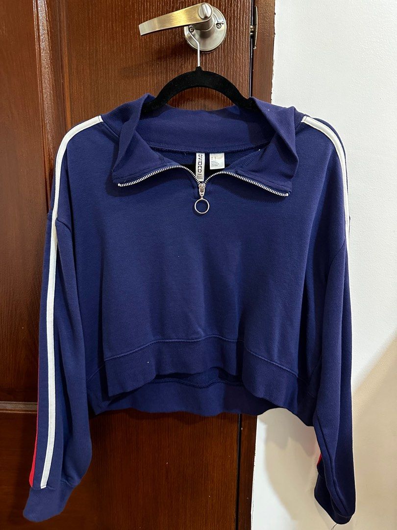 h&m half zip pullover (Category: Coats, Jackets and Outerwear) located in San Simon. Submitted by mystic_me (Listing ID 1300821586, Image 1). Description: .