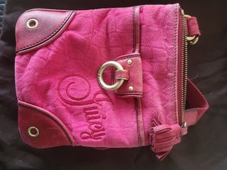 Juicy couture sling bag