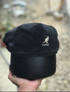 KANGOL CORDUROY BERET HAT
