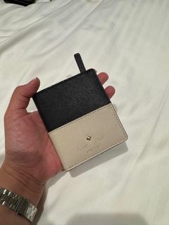 Kate spade small wallet