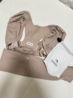 （分類：）位於 。 由 askhleywai 提交（商品編號 1300896732，圖片 1）。簡介： 。