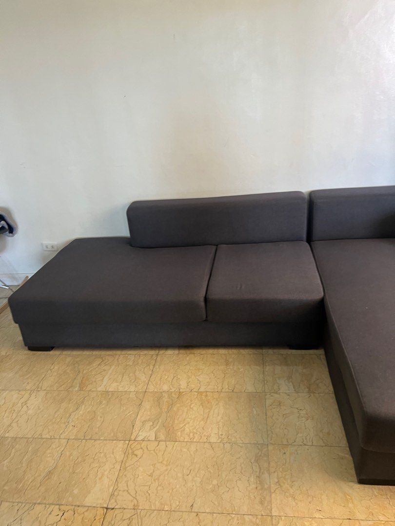 l shape sifa (Category: Sofas) located in Quezon City. Submitted by ayan27 (Listing ID 1300785186, Image 1). Description: .