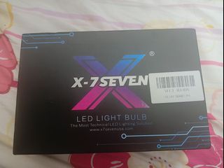LED LIGHT BULB X-7SEVEN