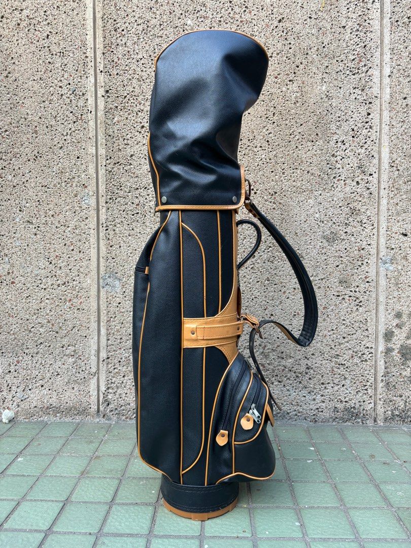 Mizuno Golf Set for Ladies (Complete) (Category: Golf) located in Manila. Submitted by eclipse58 (Listing ID 1300844204, Image 2). Description: COMPLETE Mizuno Champion Flag Golf Set for Ladies ✅️ 5-9 Irons, Pitching Wedge & Sand Wedge ✅️ Jessica Driver, Daiwa 4 & 5 Woods ✅️ Putter & Black Golf Bag ✅️ Original Mizuno Graphite Ladies Flex Shaft & Grips ✅️ Very good condition & NO ISSUES Selling Price: 10,000 Location: Quezon City.