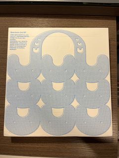 （分類：）位於 。 由 gjwhegie 提交（商品編號 1300869962，圖片 1）。簡介： 。