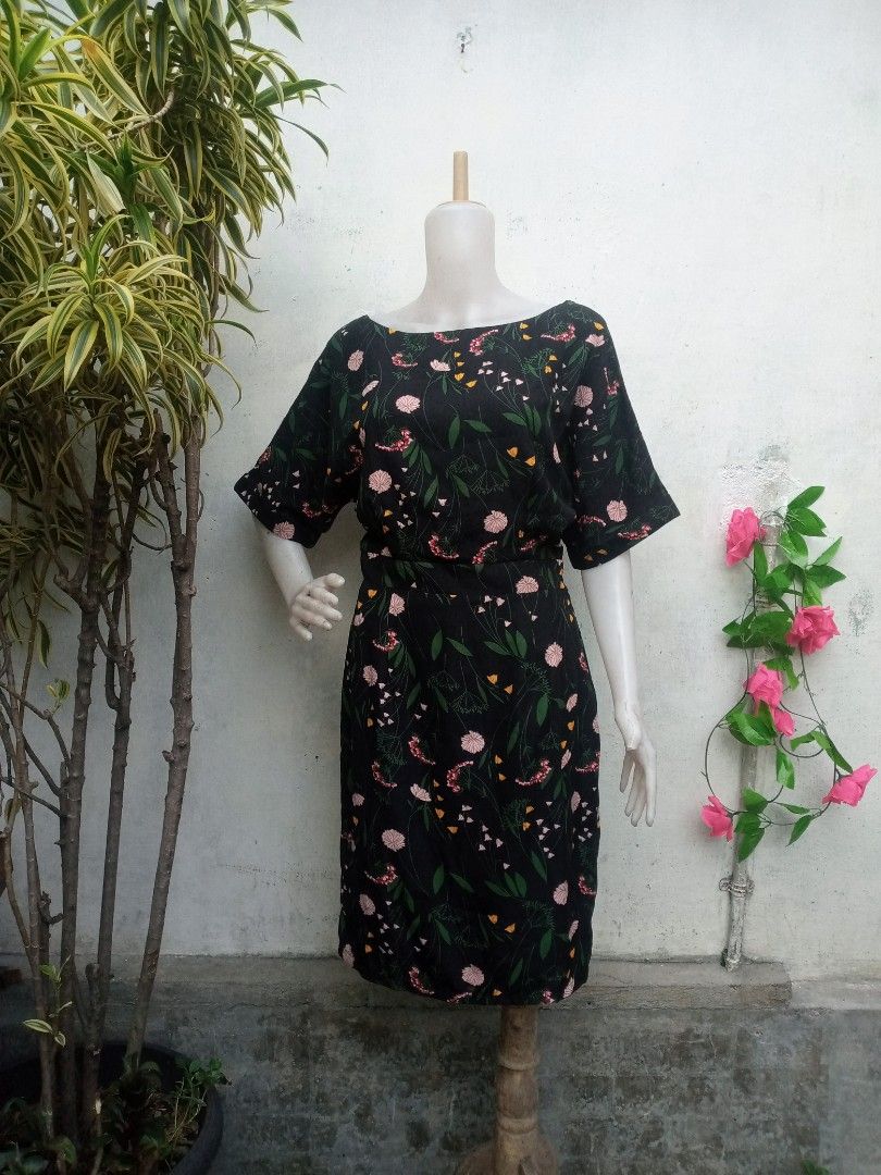 Zalora Deals Zalora Retro Dress [NEW] Zalora Black Vintage Floral
