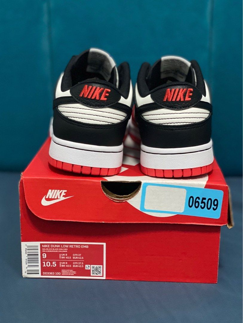 Nike Dunk Low | EMB NBA 75th Anniversary Chicago (Category: Sneakers) located in Lipa City. Submitted by pcamillefajardo (Listing ID 1300923696, Image 3). Description: ✅ 100% Original ✅ Brand New.