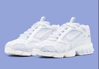 Nike White Running Shoes Rubber Shoes Sneakers (Air Zoom Spiridon Cage 2 Triple White)