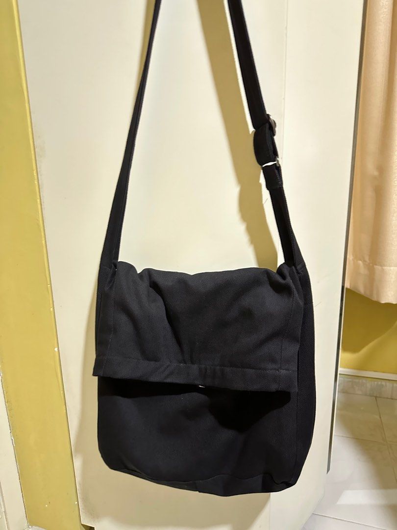 Our Legacy Sling Bag Washed Black Denim, 名牌, 手袋及銀包 Our Legacy Sling Bag Washed Black Denim, 名牌, 手袋及銀包