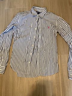 （分類：）位於 。 由 izzy.thrifts_ 提交（商品編號 1300862024，圖片 1）。簡介： 。