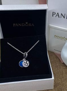SALE🌸 pandora night sky moon star necklace
