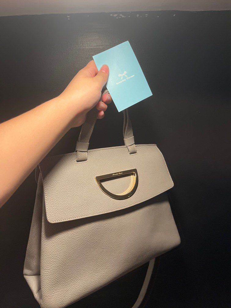 Samantha Thavasa (Category: Luxury Bags & Wallets) located in Plaridel. Submitted by rarefindlux (Listing ID 1300873527, Image 2). Description: Authentic Samantha Thavasa Hardwares are Gold Clean interior almost like new.
