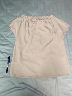 （分類：）位於 。 由 claudia_chan2003 提交（商品編號 1300896263，圖片 1）。簡介： 。