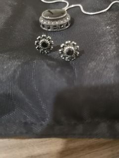Sterling Silver w Marcasite & Onyx Pendant Earrings Set