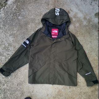 SUPREME x THE NORTH FACE ARMY GREEN