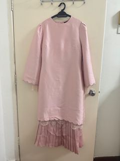 (Category: ) located in . Submitted by hercloset_ (Listing ID 1300929096, Image 1). Description: .