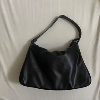 Uniqlo C Faux Leather Puffy Bag