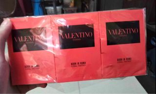 (Category: ) located in . Submitted by definitely.perfumes (Listing ID 1300871287, Image 1). Description: .