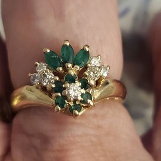 Vintage 14k yg emerald/diamonds ring size 6