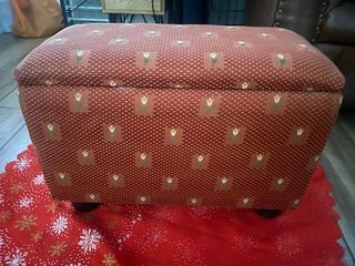 vintage pink stool/ottoman with storage