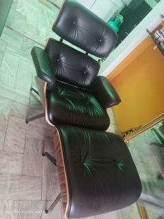 Vitra lounge chair