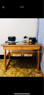 Work/study table with glass top