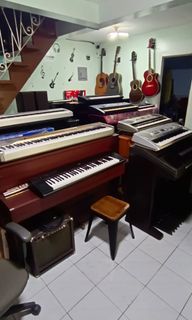 Yamaha piagerro np11 keyboard piano