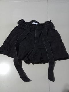ZARA Black High Rise Waist Folded Hem Denim Jean Shorts with Tie Up Belt