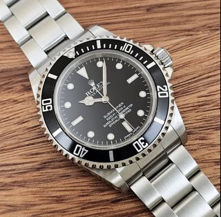 (Category: ) located in . Submitted by davidofftimepieces (Listing ID 1296579365, Image 1). Description: .