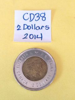 2014  Queen 👑 Elizabeth II 2 Dollars Canada coin