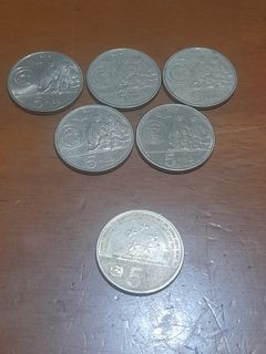 5 peso coin