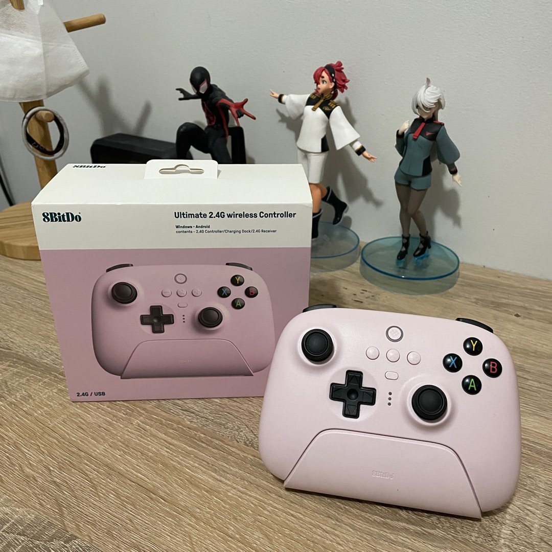 8BitDo Ultimate 2.4G Controller with Charging Dock (PINK), Video Gaming ...