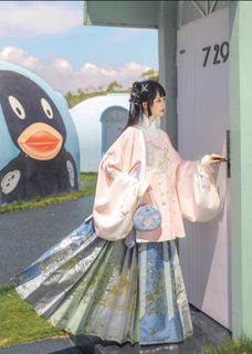 （分類：）位於 。 由 cnyredstar 提交（商品編號 1296613214，圖片 1）。簡介： 。
