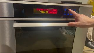 （分類：）位於 。 由 hk1083.com 提交（商品編號 1291240301，圖片 1）。簡介： 。
