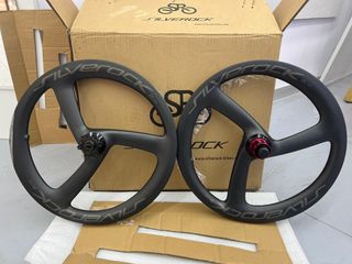 （分類：）位於 。 由 trendybike 提交（商品編號 1296579793，圖片 1）。簡介： 。