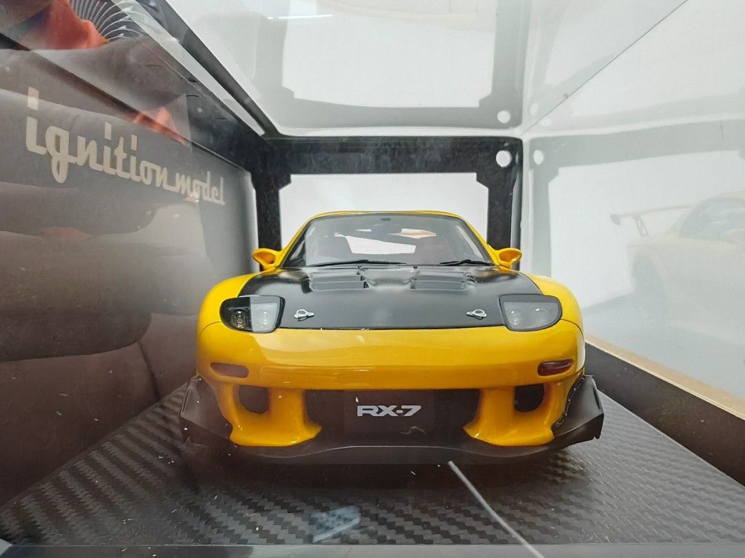 IG 2228 1/18 MAZDA RX-7 (FD3S) Yellow イグニッションモデル