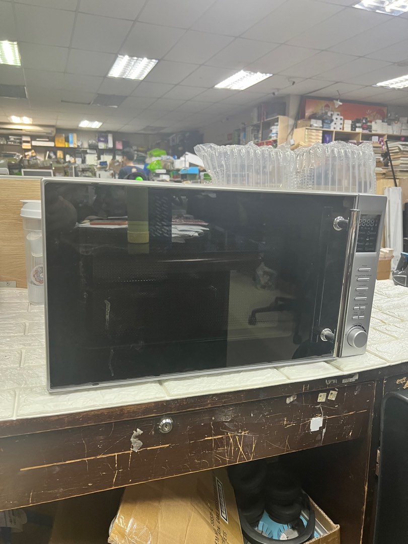 Anko Microwave Oven and Grill with convection oven, TV & Home