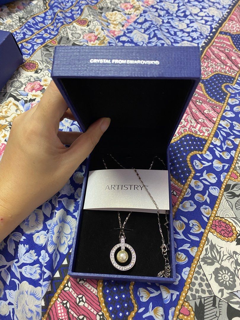 Artistry swarovski necklace discount