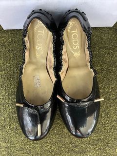 Authentic Tod’s Black Shoes sz 36