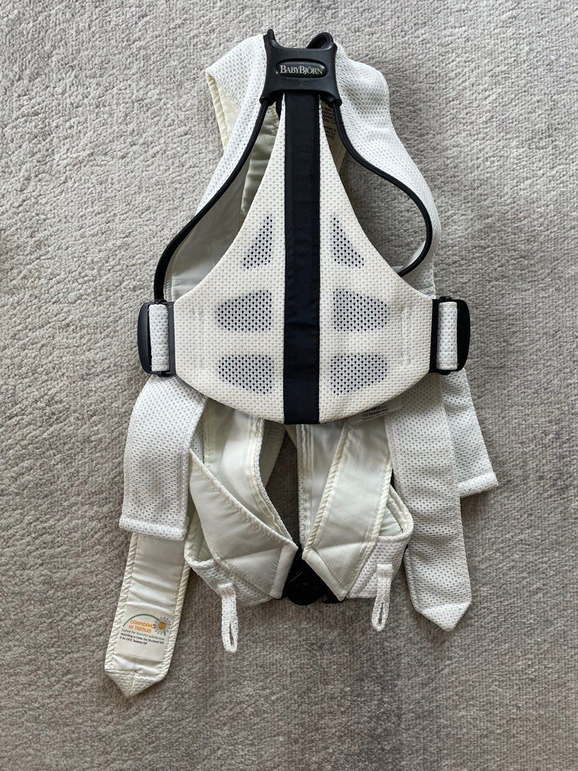 Baby Bjorn Active Mesh white Carousell