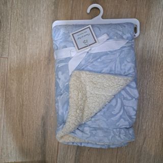 （分類：）位於 。 由 01oi01 提交（商品編號 1296658306，圖片 1）。簡介： 。