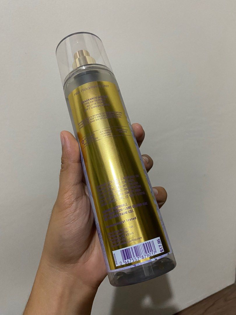 BBW Amethyst Waves (Category: Fragrance & Deodorants) located in Quezon City. Submitted by beyaa_a (Listing ID 1296679810, Image 3). Description: ✨Original 100% ✨Sprayed only a few times. You can see the dent on the pictures. ✨RFS: Too may perfumes, especially BBW.