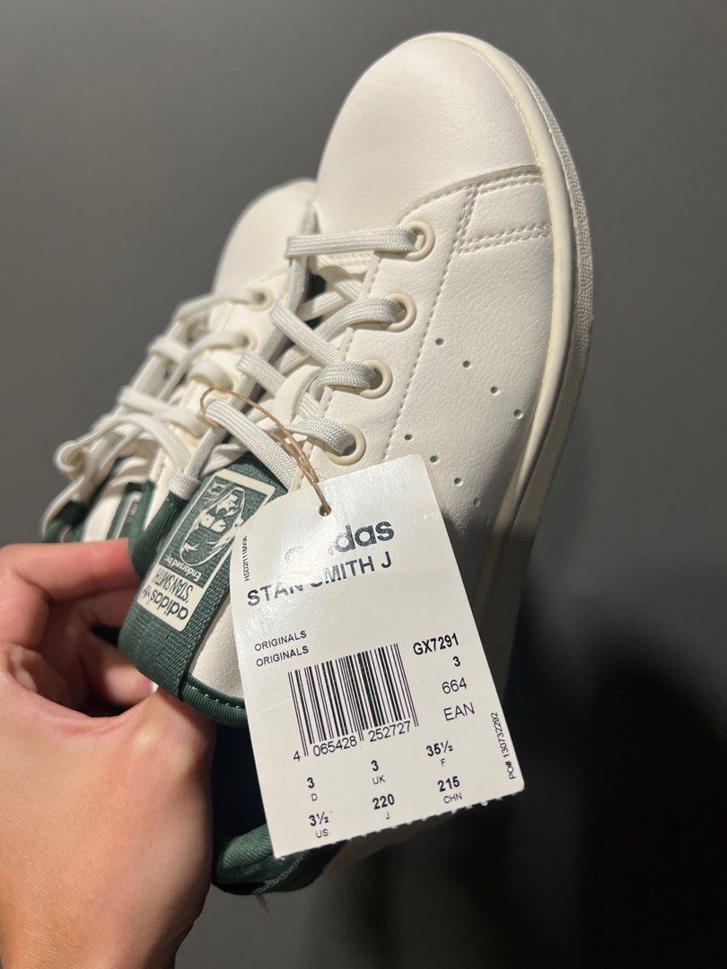 Brand new Stan Smith