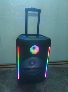 Brudo bluetooth speaker with wireless mic trolley